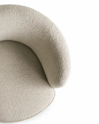 Fauteuil MUSE, détail du dossier enveloppant